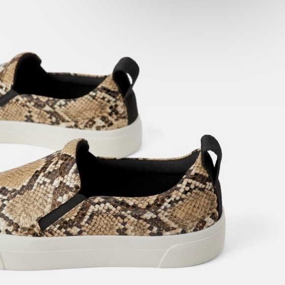 Zara Snake Print Sneakers 9 - Picture 3 of 3
